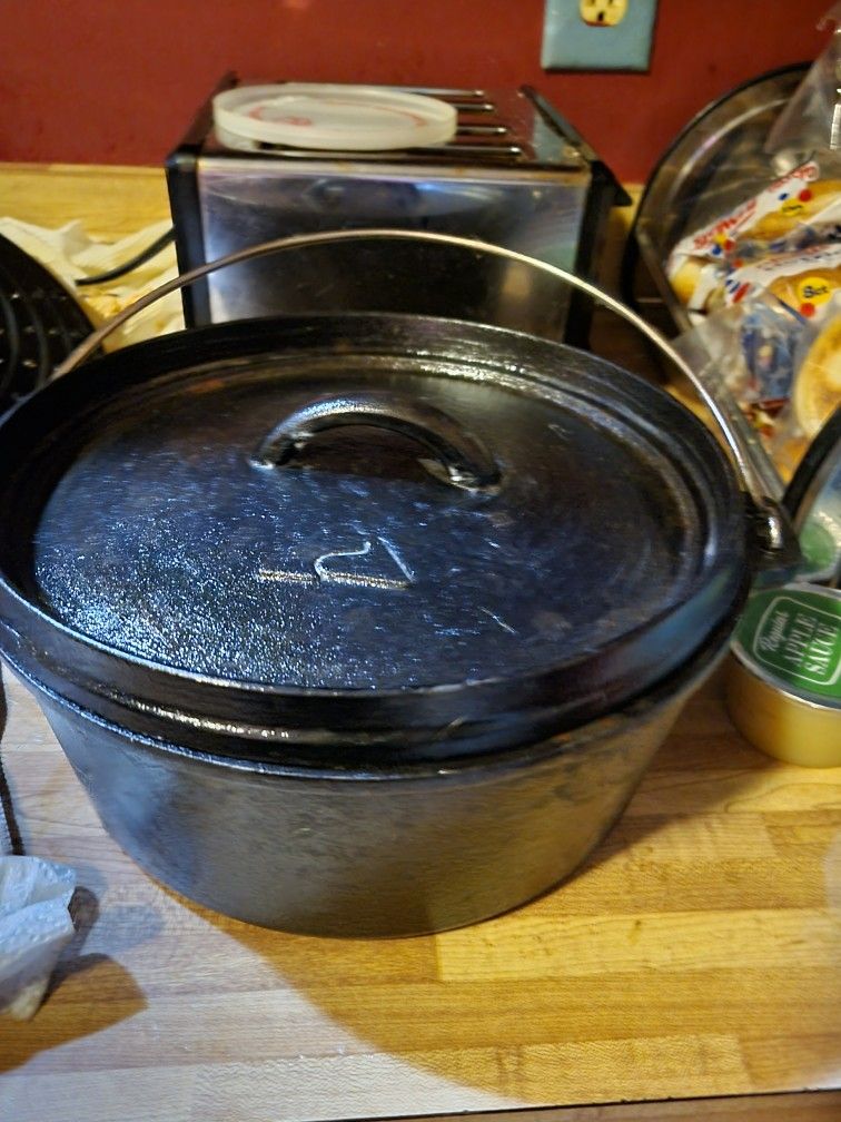 Seasoned Cast Iron Kettle