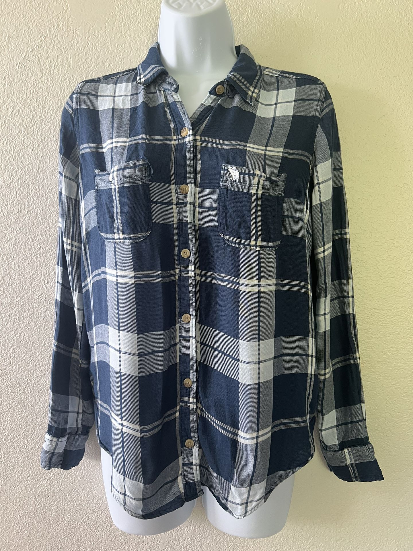 Women’s Plaid Shirt