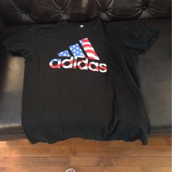 Men’s Adidas Shirt Size XL