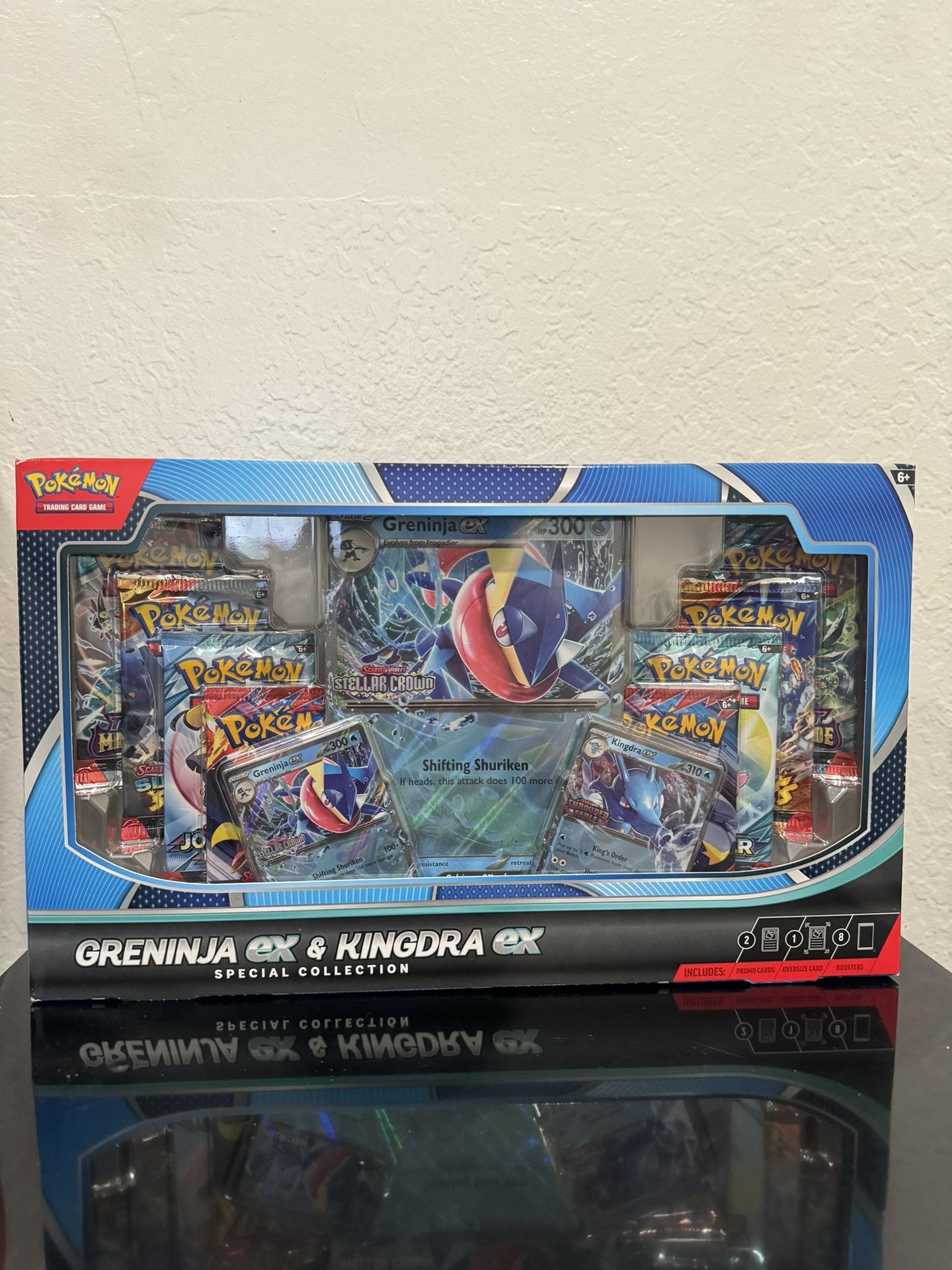 Pokemon Greninja & Kingdra Special Collection Box