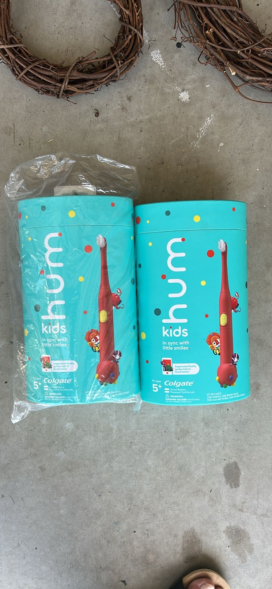 Kids Hum smart battery powered toothbrush