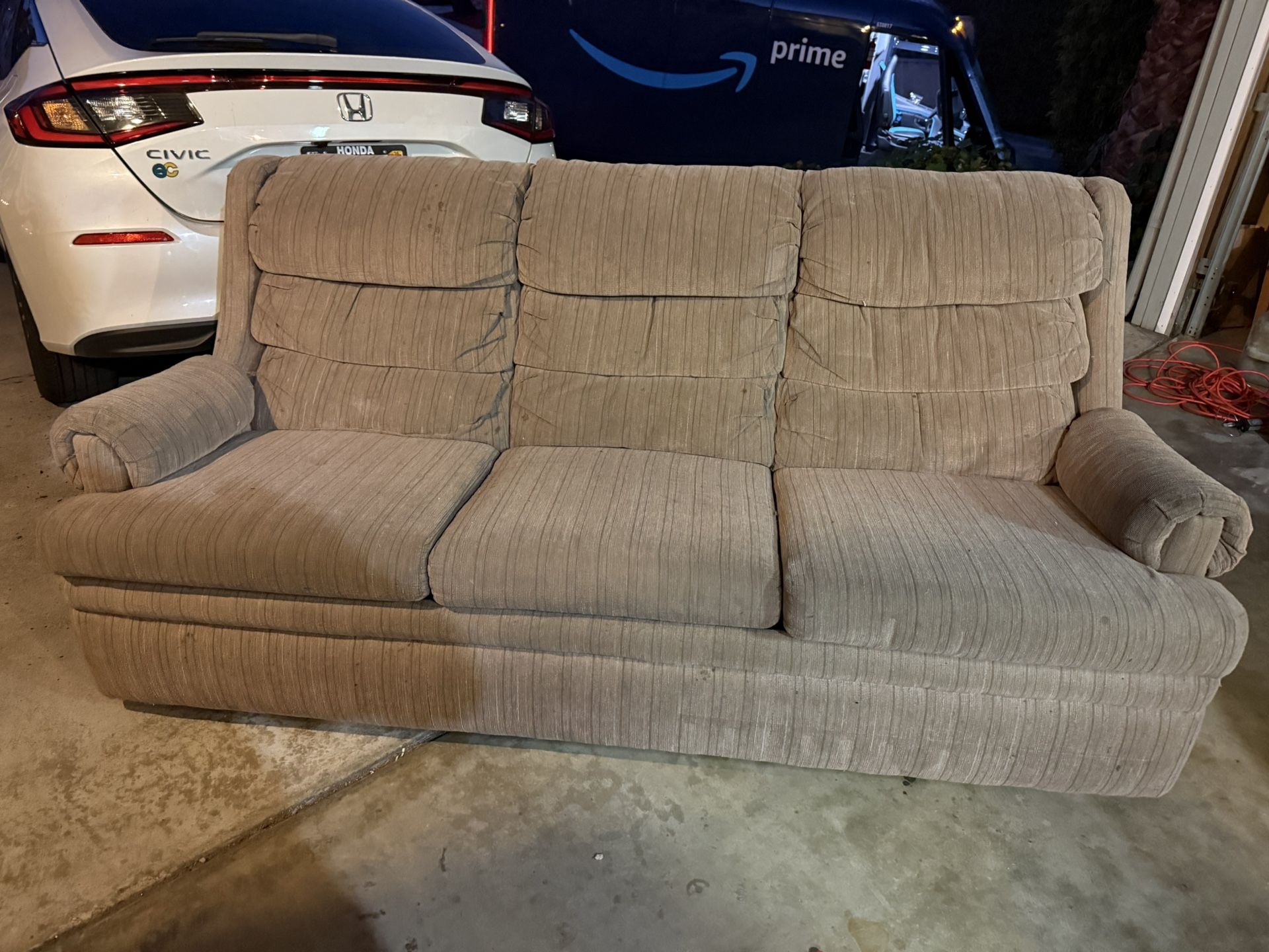 Decrepit Pull Out Bed/Couch