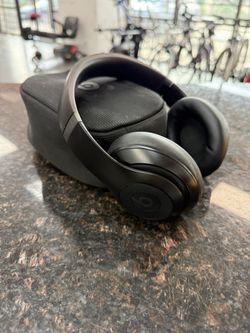 Beats Studio Pro