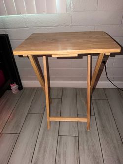 TV dinner table