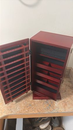 Lori Greiner Rotating Mirrored Gold and Silver Jewelry Cabinet