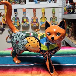 💥Talavera Figure Decor 💥 Talavera & Clay Pottery Store.  Tel 562 348-2841 