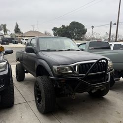 2001 Toyota Tacoma