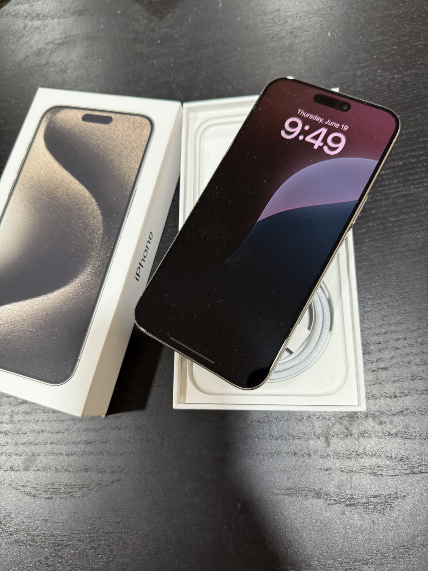 Apple iPhone 15 Pro Max 256GB Unlocked