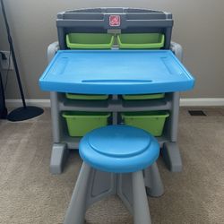 Child Desk