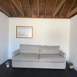 Crate and Barrel Sofa 🚛 Delivery Available