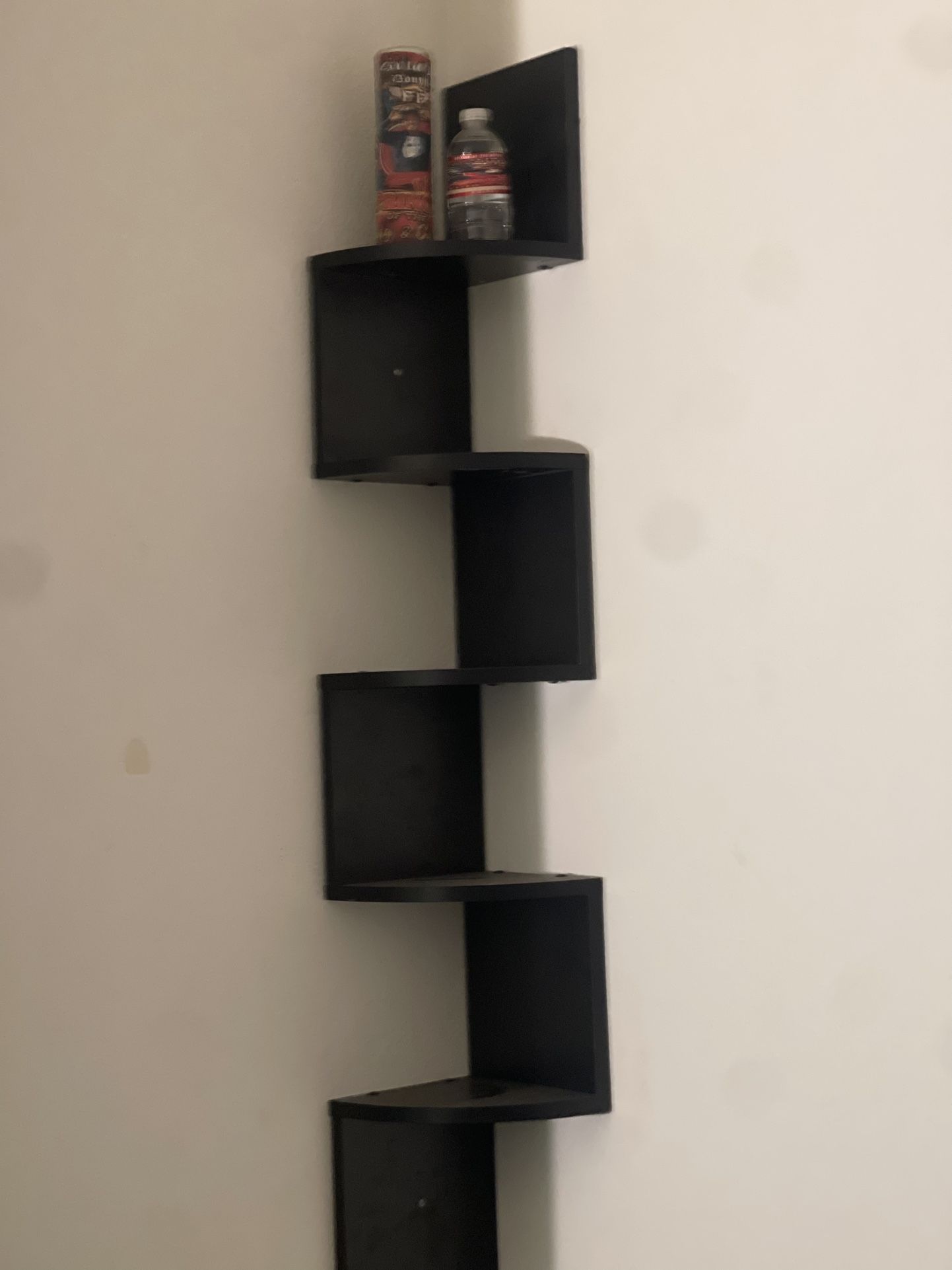 Wall Mount Floating Corner Shelf, 5-Tier