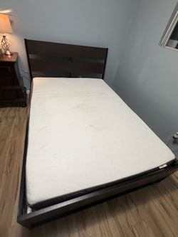 FULL BED & Matress 