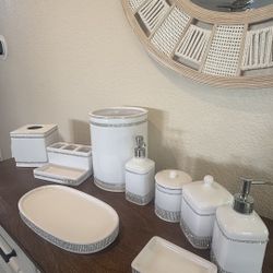   bathroom items( Set)