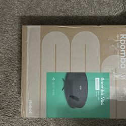 Roomba Vacuum 