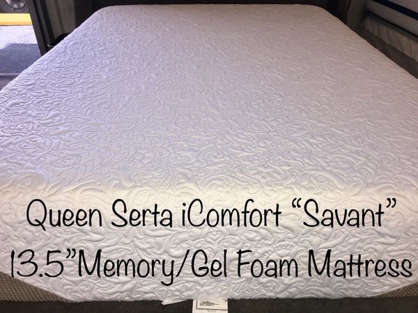Queen Serta Icomfort Savant Memory Cooling Gel Foam Mattress