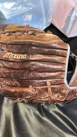 MIZUNO Slider 12” Professional Baseball Glove GSL1200 Right Hand Throw