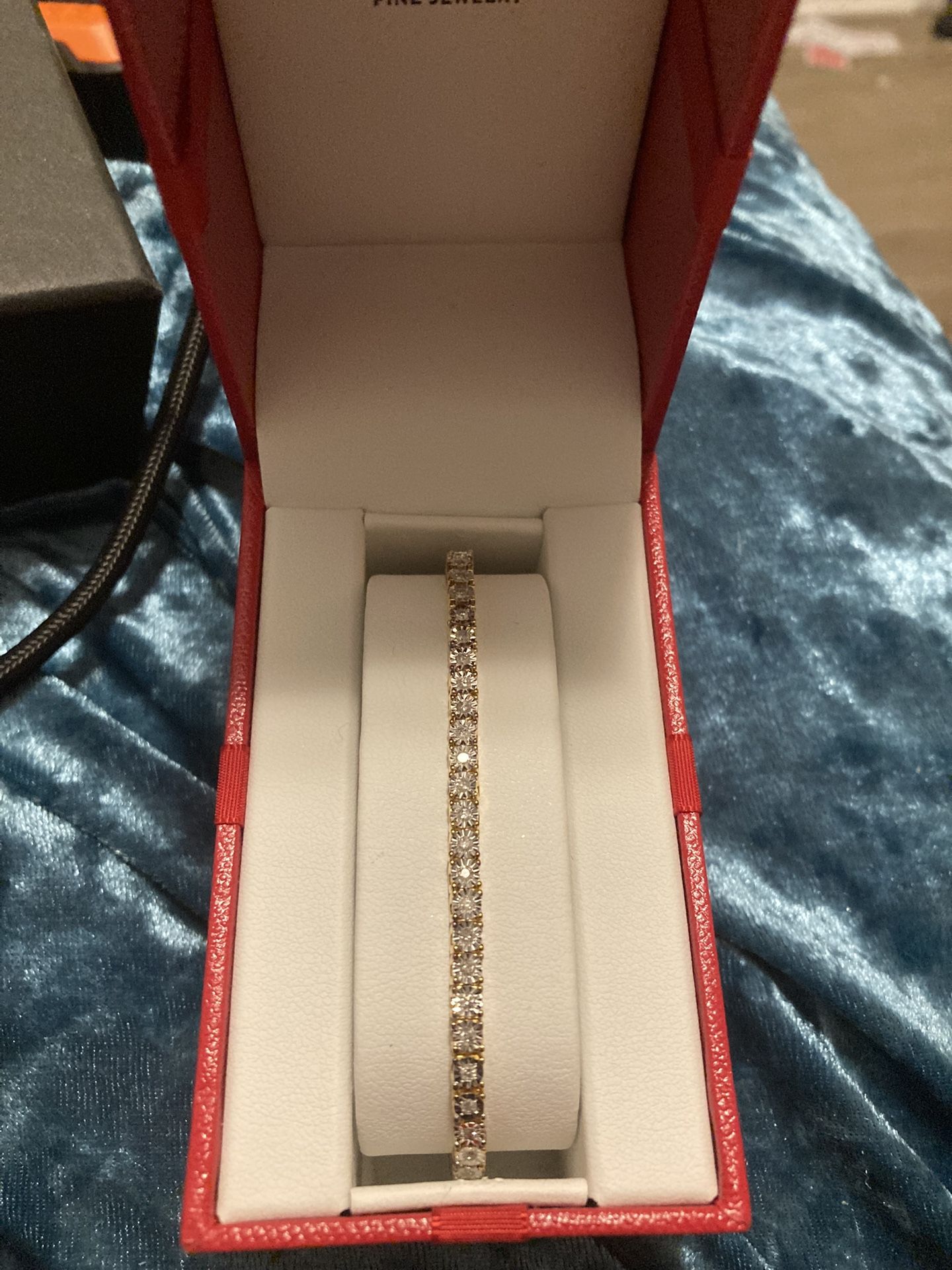 1ct Diamond Tennis Bracelet - Brand New -$700 OBO