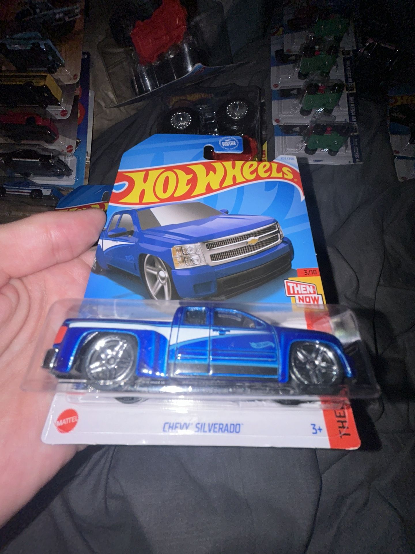 Hot Wheels Chevy Silverado 