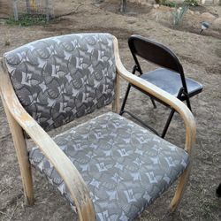 chairs 