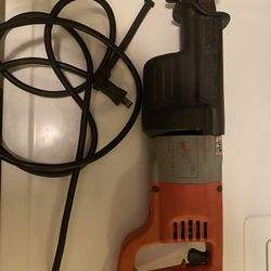 Milwaukee 12 AMP Corded Sawzall 6519-20