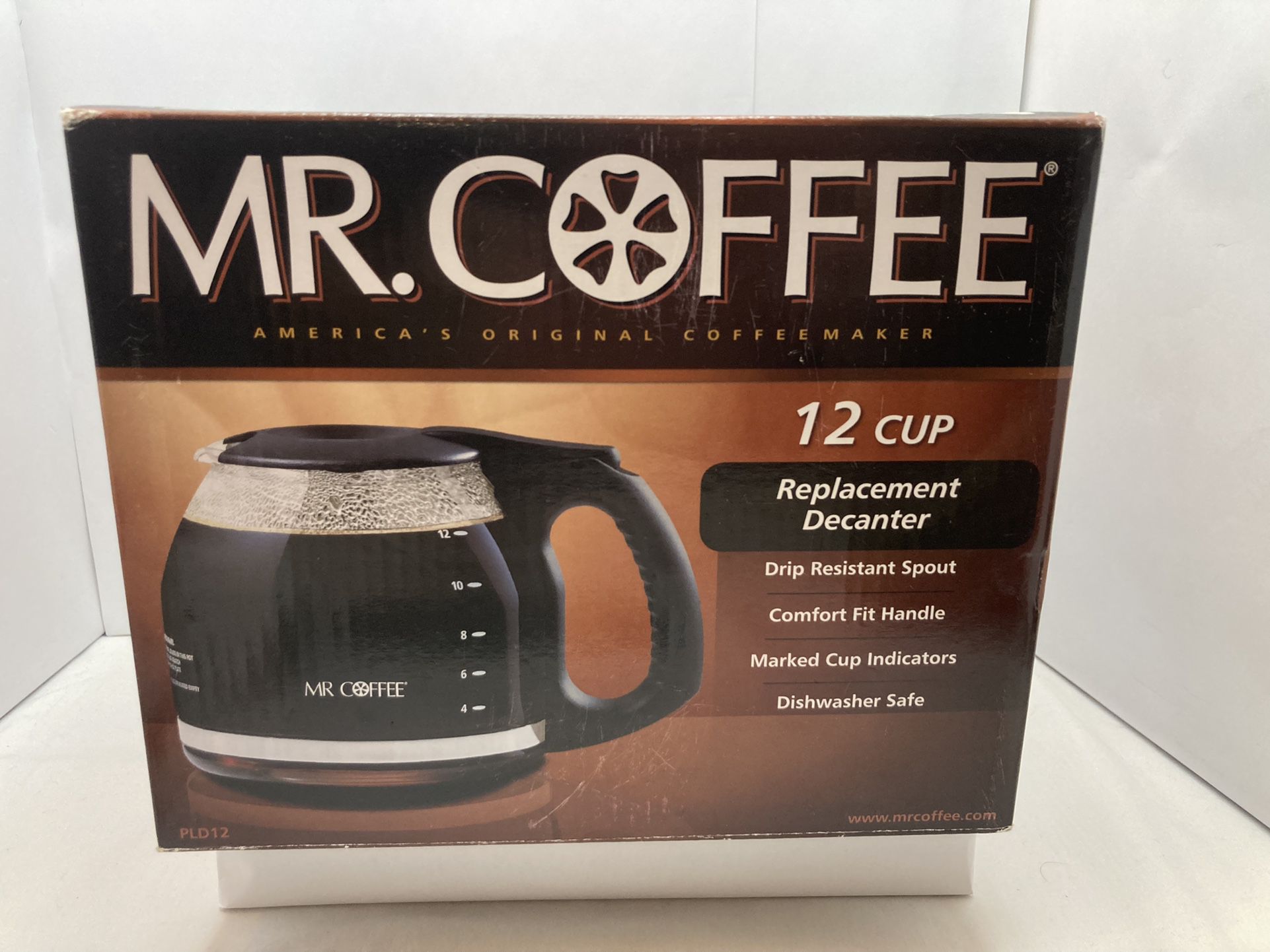 Mr Coffee 12 Cup Replacement Decanter PLD12 Black Glass Pot New In Box-Free Ship.  Box has cosmetic and shelf wear: See Photos!!!