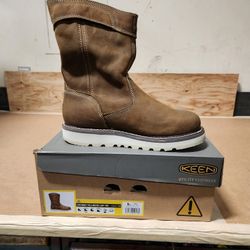 Size 7EE KEEN Cincinnati Wellington 