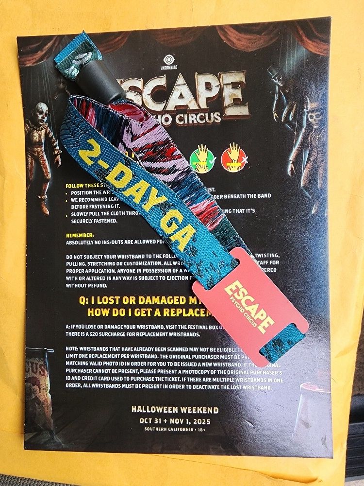 Escape Halloween Ticket 