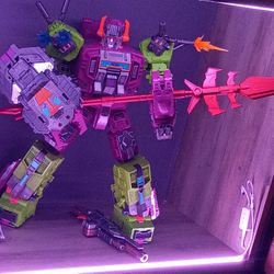 WFC  Earthrise Hasbro Scorponok Titan Class W/DNA UPGRADES