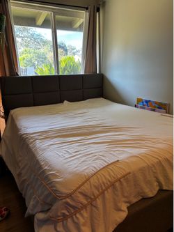 Queen bed with frame and mattress