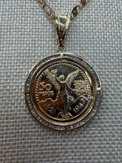 10k Gold Valentino Chain + Pendant Set