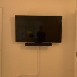 Samsung 50” Class 8000 Series LED 4K UHD Smart Tizen TV