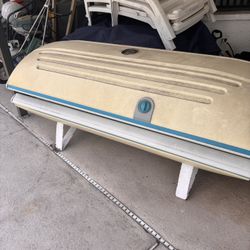 Sun Tanning Bed