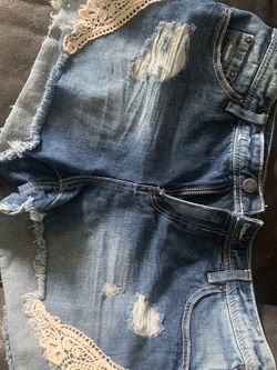 Women’s Shorts Size 9