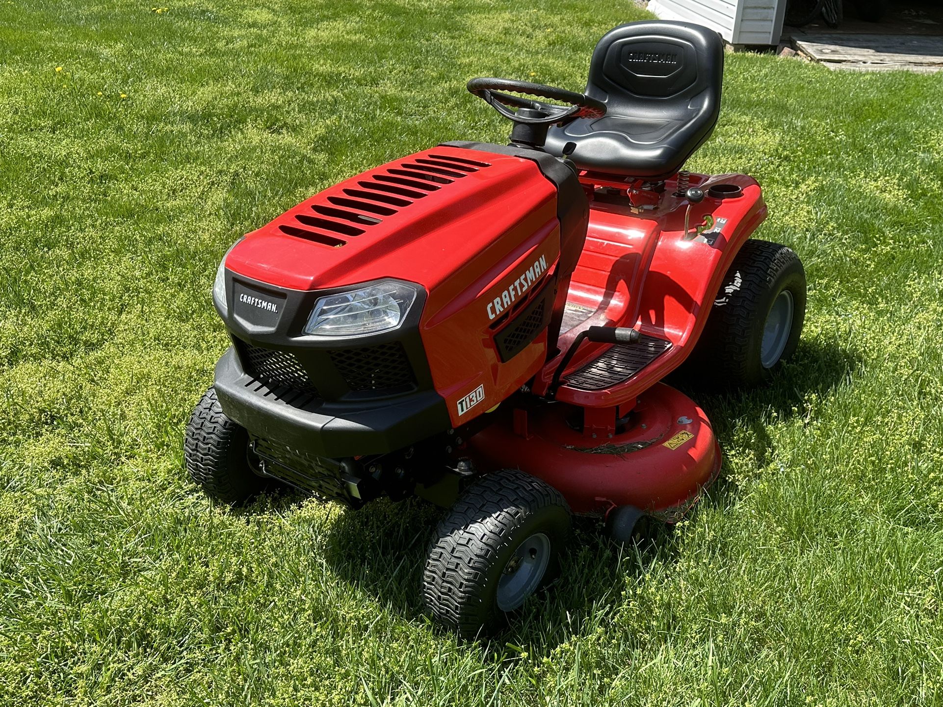 Craftsman T130 Riding Lawn Mower Tractor for Sale in Coplay PA OfferUp
