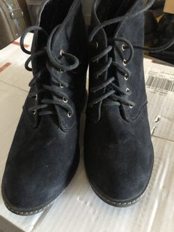 Shoes Size 71/2 