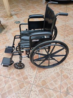 Wheelchair 20" W