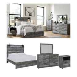 QUEEN BED DRESSER/MIRROR NIGHTSTAND $800 NEW BY ASHLEY FURNITURE 