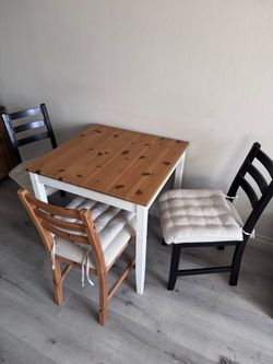 Dining Table With 3 Chairs