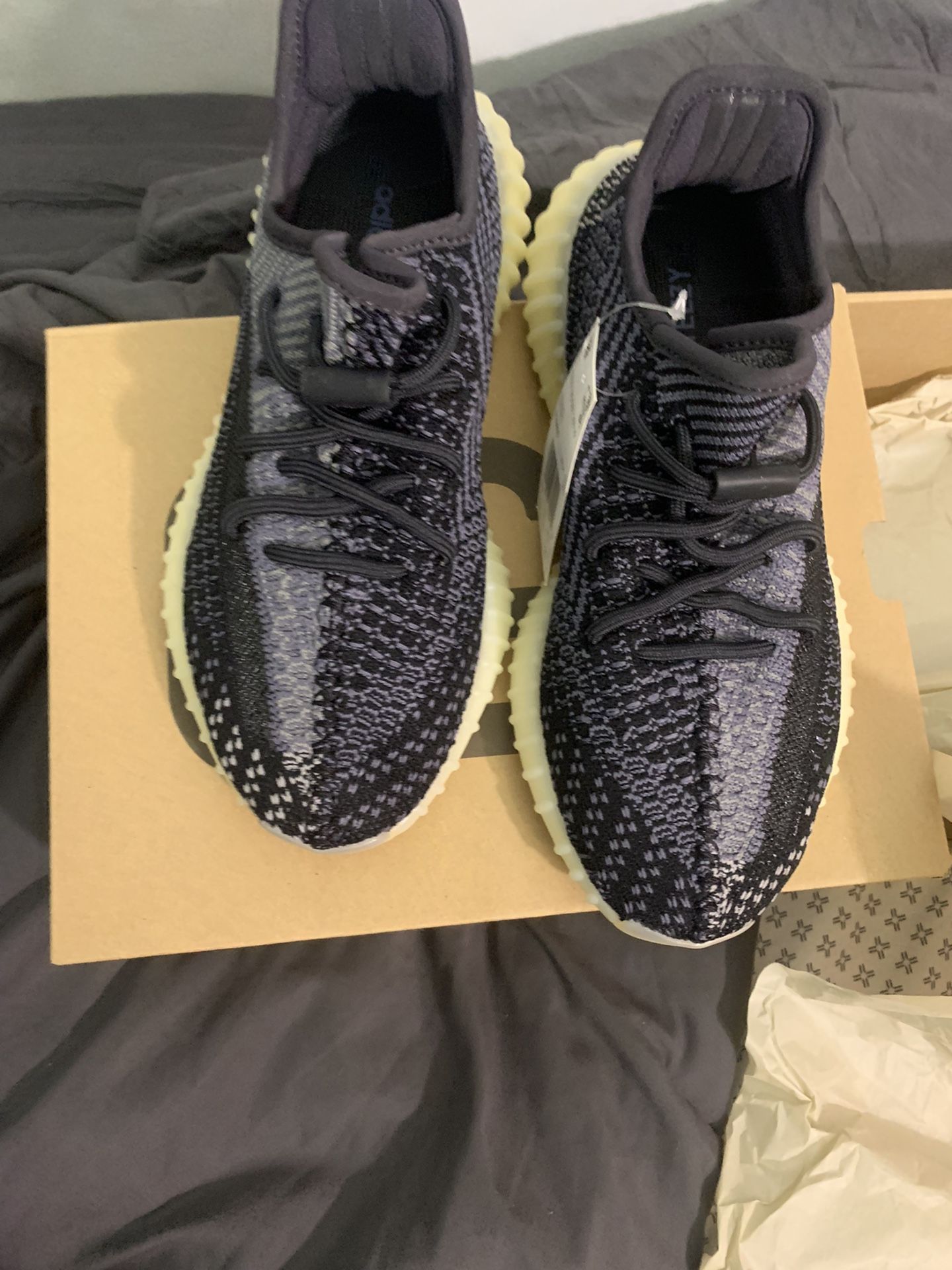 Yeezy 350  Carbon