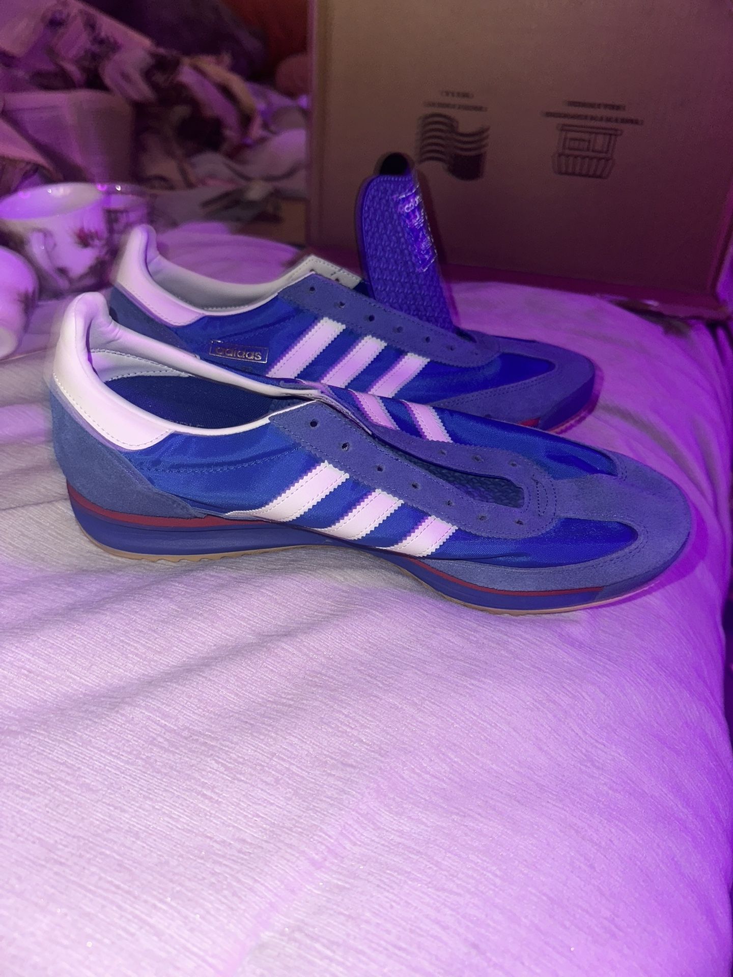 Adidas SL 72