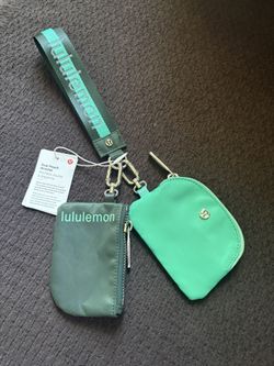 Lululemon Keychain & Wallet Set 
