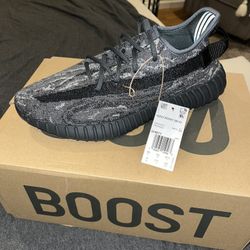 Adidas YZY V2