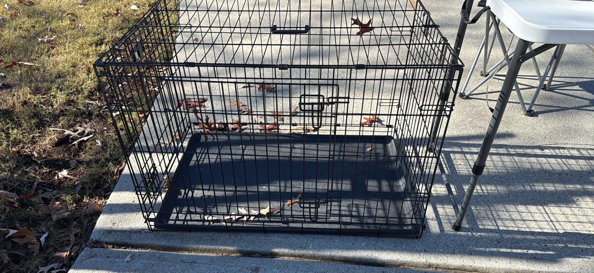 Medium Dog Crate 