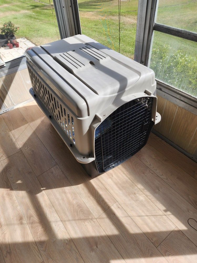 Large Dog Kennel Never Used