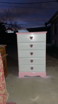 Girls 5 Drawer Chest!