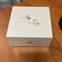 AirPods Pro (Brand New Still In Box) 