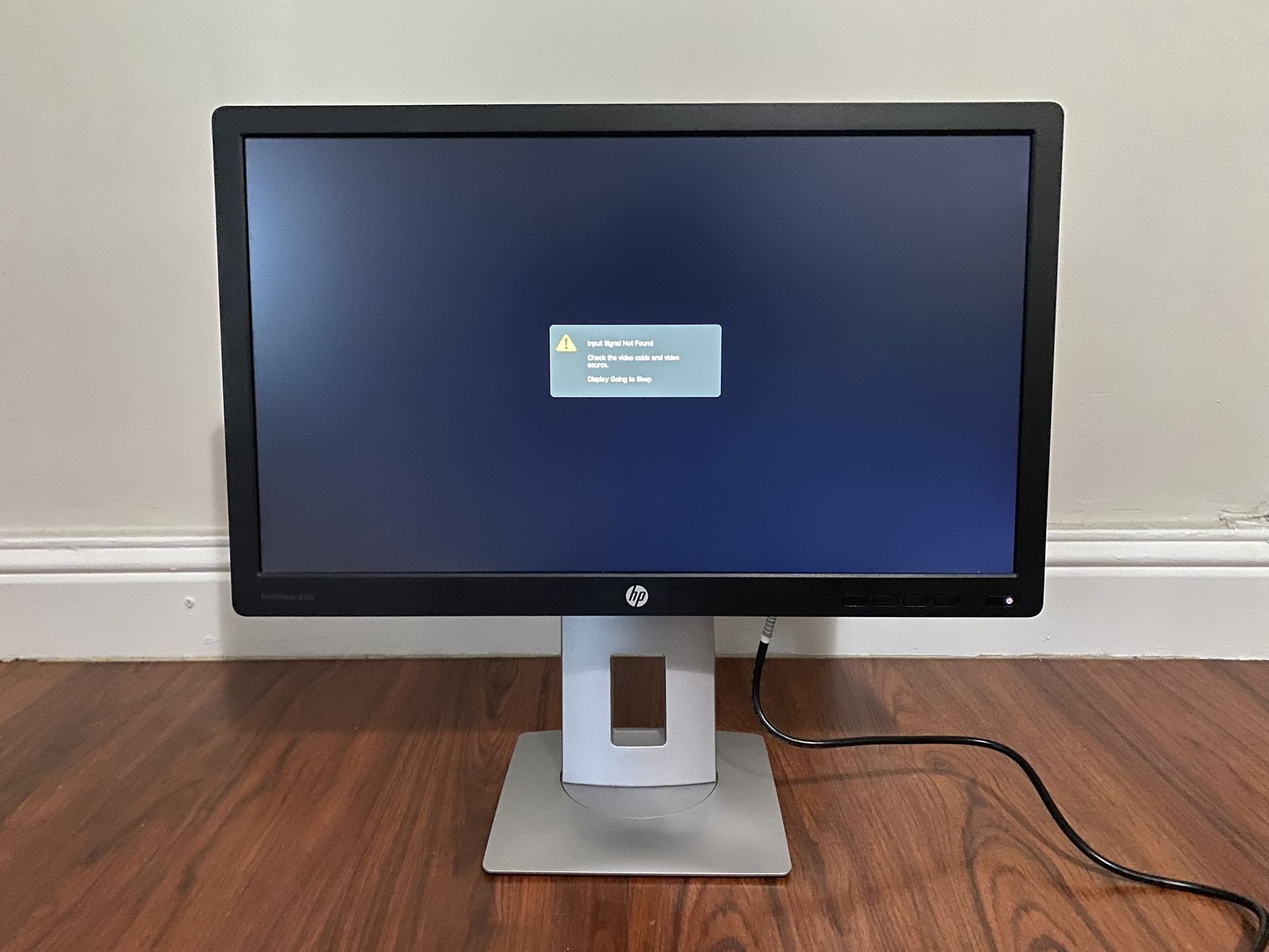 HP EliteDisplay E232 23” Monitor