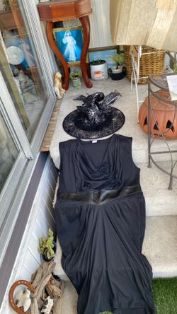 Adults costumes dress and hat gothic witch. Malefica Sz.  L. XL
