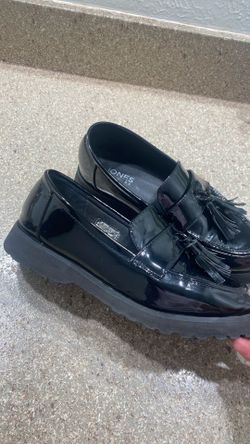 JONES NEW YORK BLACK LOAFERS 👞
