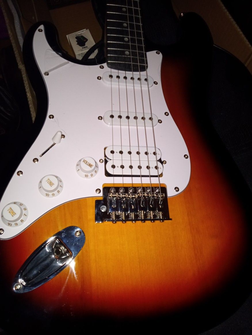 Donner Left Hand Guitar